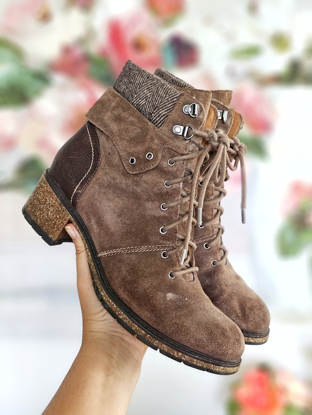 Aetrex Aubry Brown Suede Leather Lace-Up Ankle Boots Herringbone Size 10